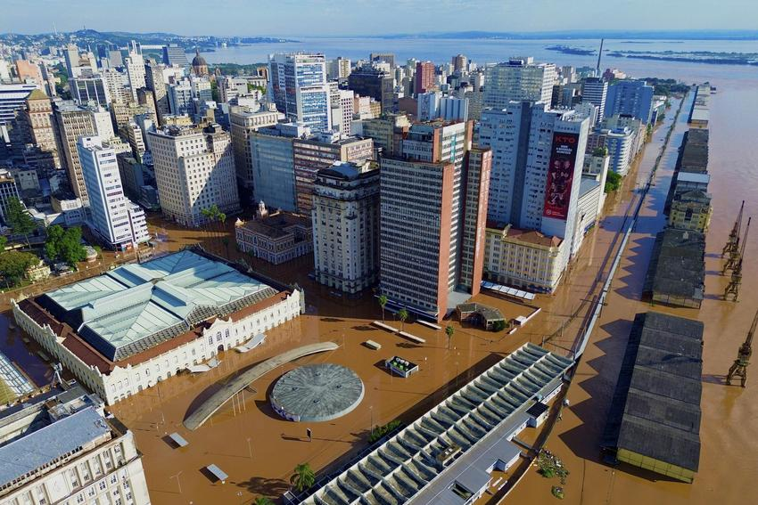 Centro Histórico de Porto Alegre alagado pela elevação do Guaíba- 05/05/2024 (Foto: Gustavo Garbino/ PMPA)
